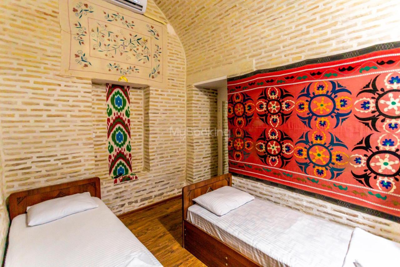 Hotel Okhun Madrasah15Th-16Th Century Buchara Exterior foto